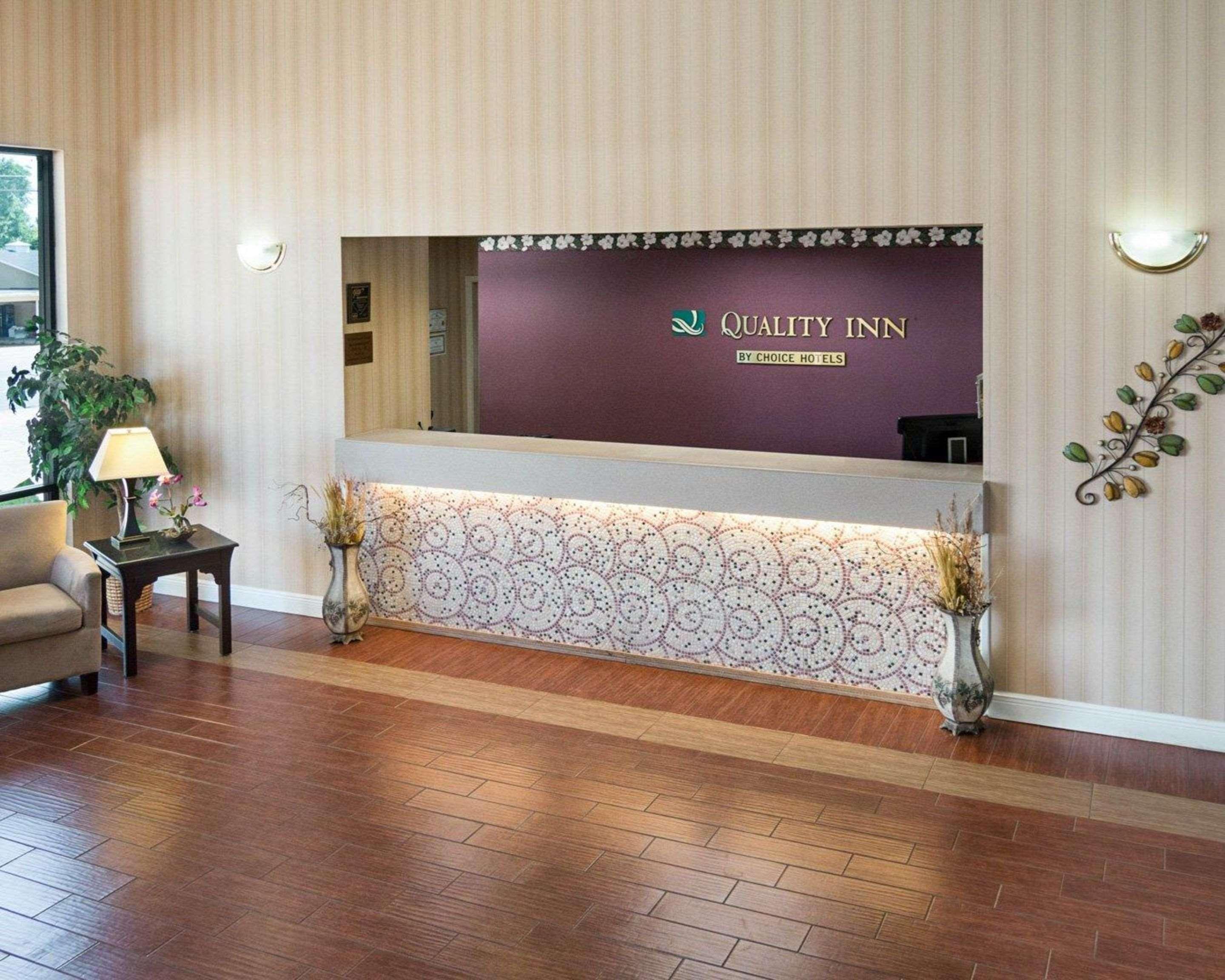 Quality Inn Magnolia Bagian luar foto